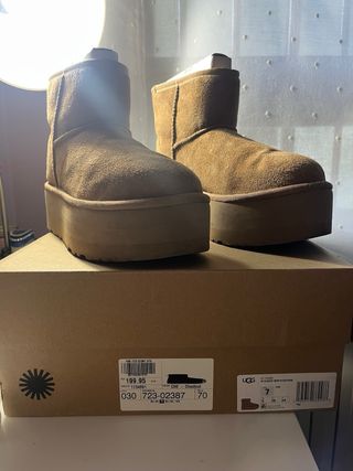 Botas UGG plataforma Marrón - Talla 38