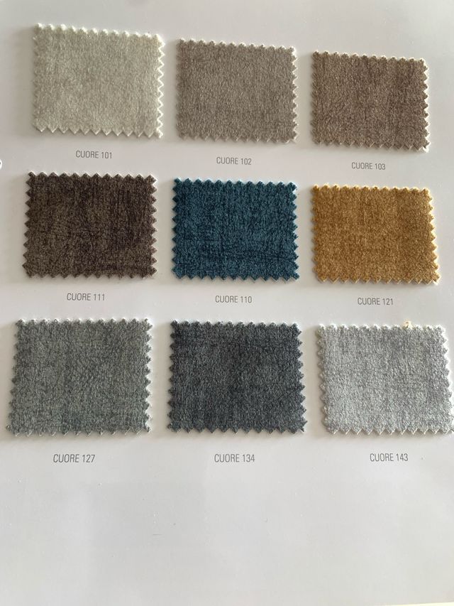 Sofá chaise longue terciopelo gris