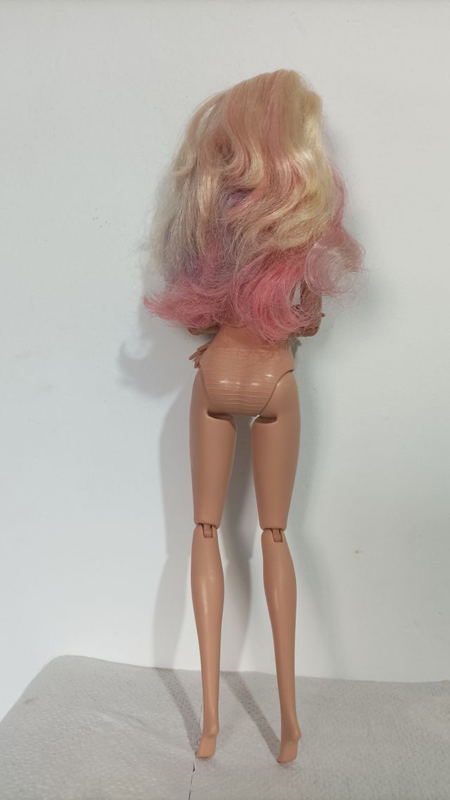 Muñeca articulada Barbie de Mattel 2015