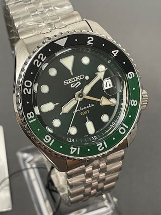 Reloj Seiko 5 Sport GMT Verde “Hulk” SSK035K1