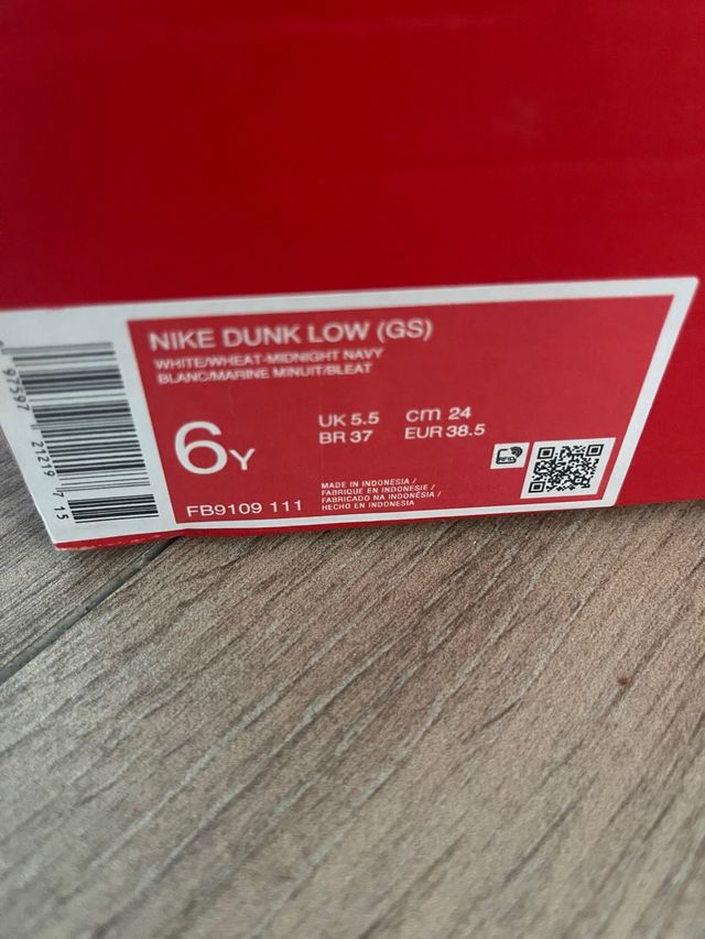 Zapatillas Nike Dunk Low 38.5