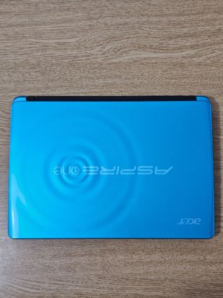 Netbook Acer Aspire One 722 nuevo