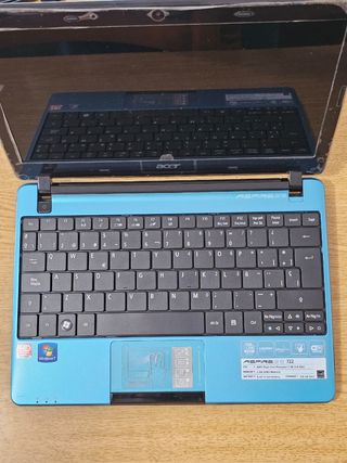 Netbook Acer Aspire One 722 nuevo