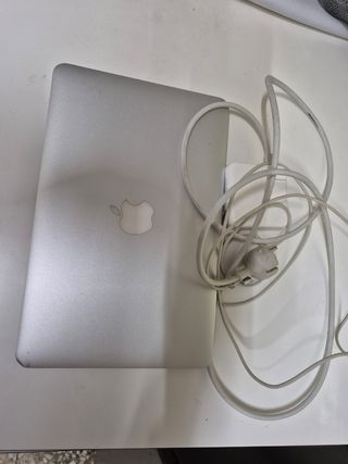 MacBook Air 13" Apple Plata