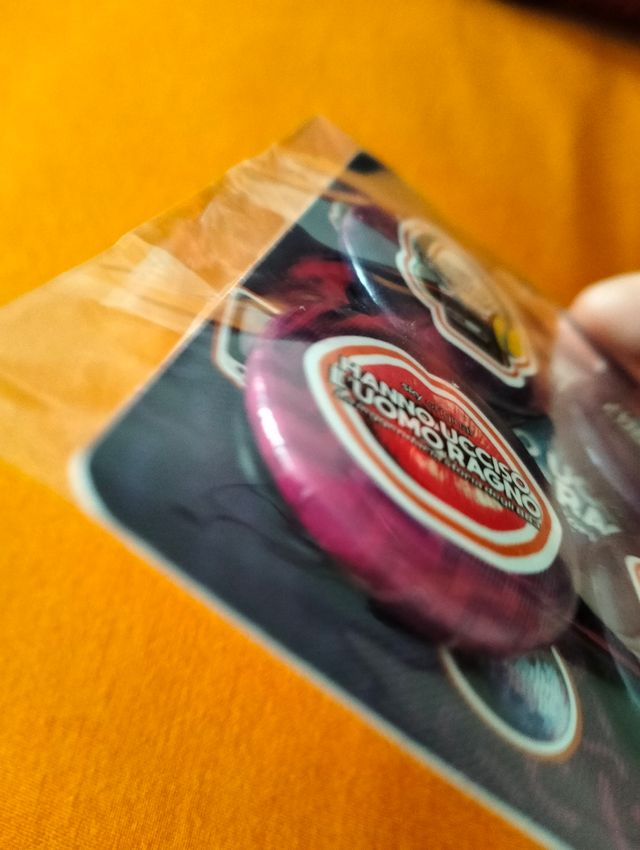 Spille 883 - Hanno Ucciso L'Uomo Ragno