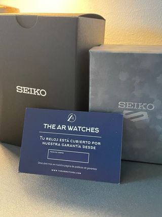 Reloj Seiko 5 Sport GMT Grey Carbon SSK021 