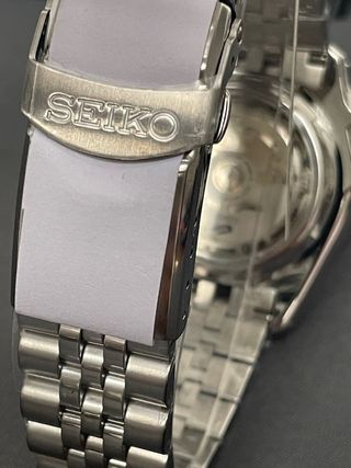 Reloj Seiko 5 Sport GMT Grey Carbon SSK021 