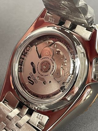 Reloj Seiko 5 Sport GMT Grey Carbon SSK021 