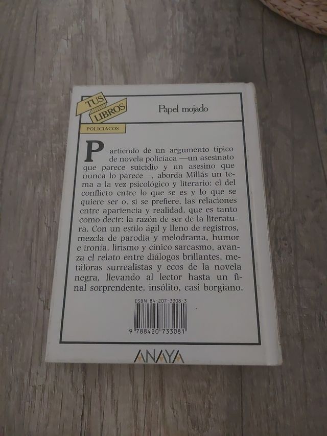 Papel mojado (Tus libros policiacos / Your Dete...