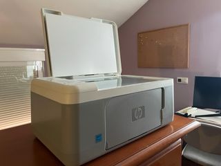 Impresora HP Deskjet F2280 - Multifunción