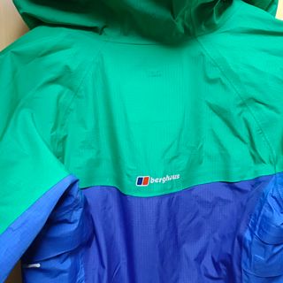 Chubasquero Berghaus Mujer