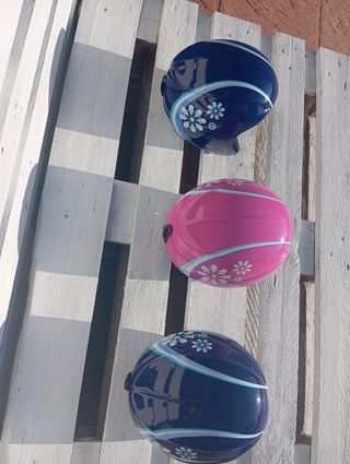 Caschi da sci per bambini - 3 unità (12 euro ciascuno)