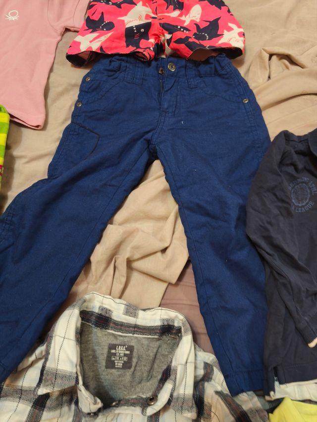 Roupa criança 2-4 anos