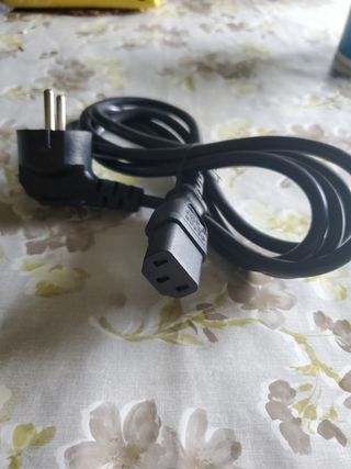 Cable alimentación PC