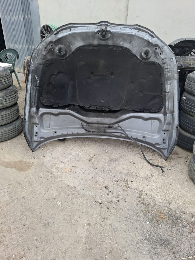 Capó BMW E60 Gris