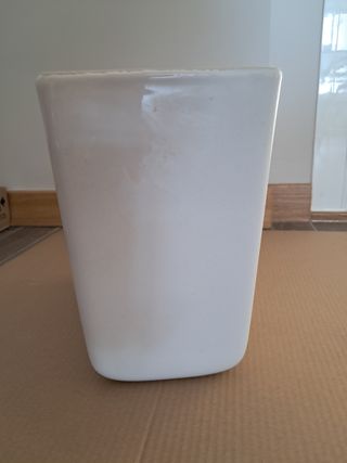 Semipedestal con fijaciones Gala