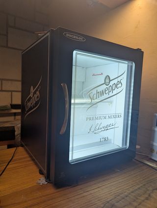 Nevera Schweppes - Mini Bar