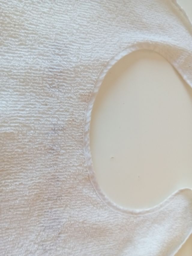 Baberos bebé - 2 baberos + 2 babis