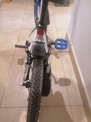 Bicicleta Btwin 16" Niño/a