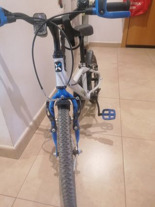 Bicicleta Btwin 16" Niño/a