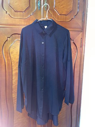 Camisa negra manga larga