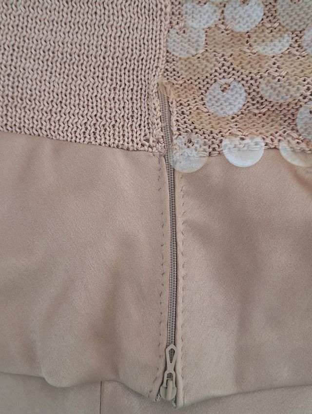 Top Mango beige de encaje