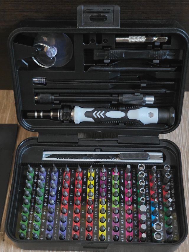 Destornillador 125 en 1