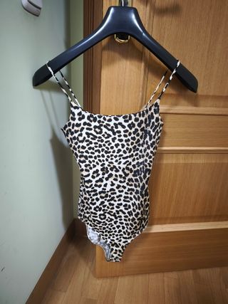 Body Stradivarius leopardo XS