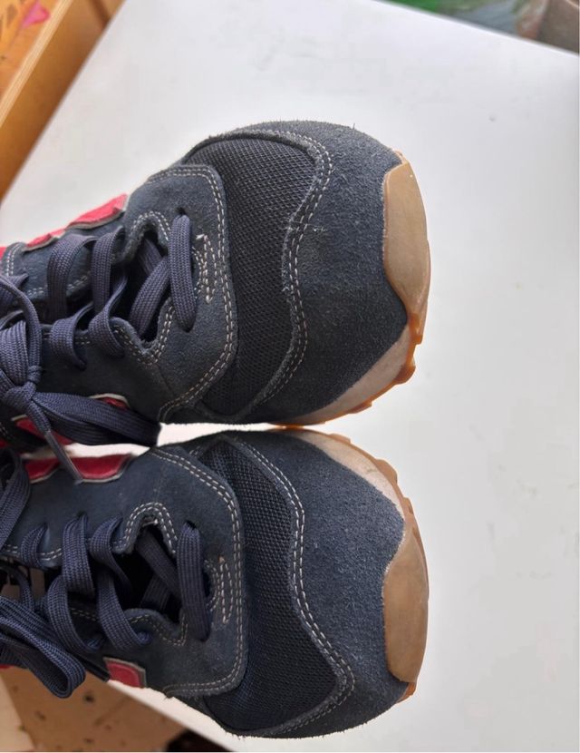 Zapatillas New Balance 574 Azul Marino-Rojo