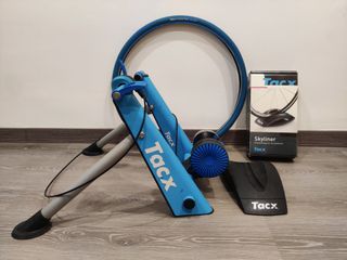 Rodillo Tacx Skyline - Azul