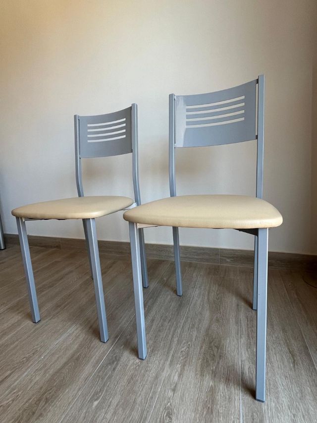 2 Sillas de cocina - Gris y Beige
