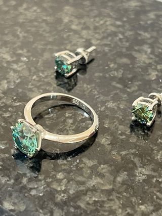 Anillo y pendientes moissanita 5.00Ct