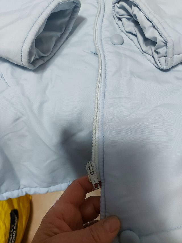 Giacca Invernale Azzurra con Cappuccio