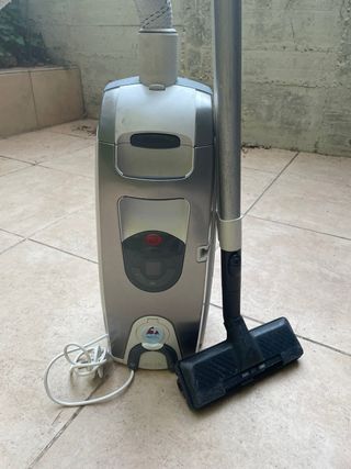 Aspiradora Lux S115 - usada
