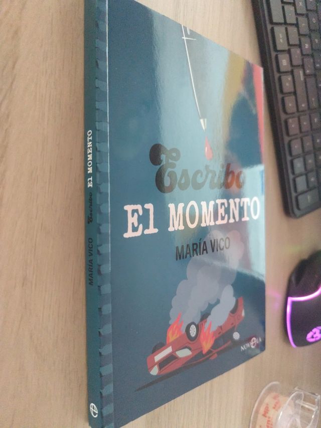 Escribo El Momento