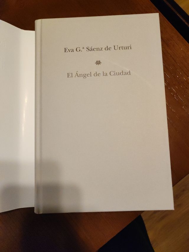 El Ángel de la Ciudad: SERIE KRAKEN