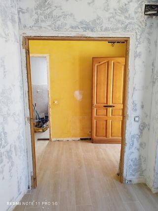 Puertas madera maciza