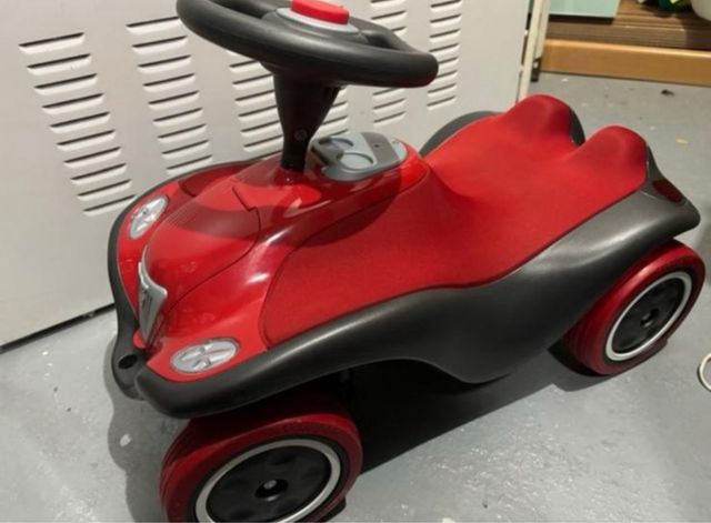 Correpasillos Big Bobby Car rojo