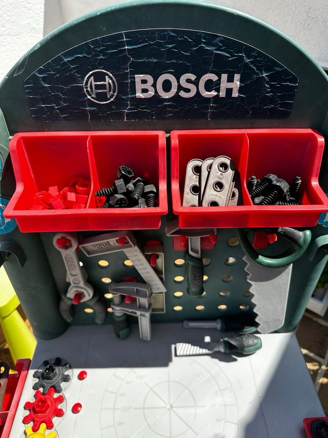 Banco herramientas Bosch infantil