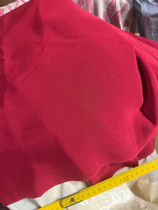 Tessuto raso rosso - scampolo