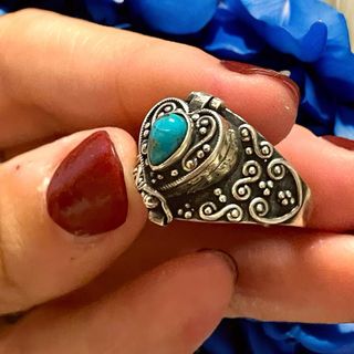 Anello cuore vintage argento porta veleno