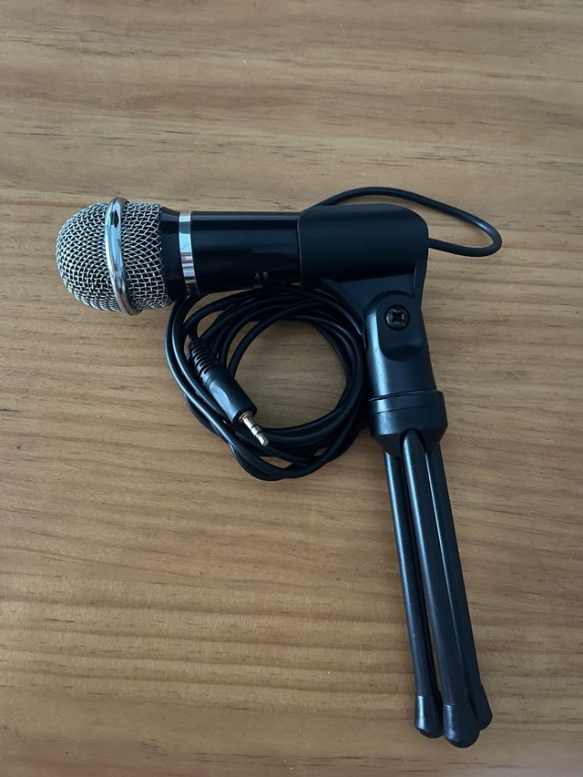 Micrófono Trust con soporte