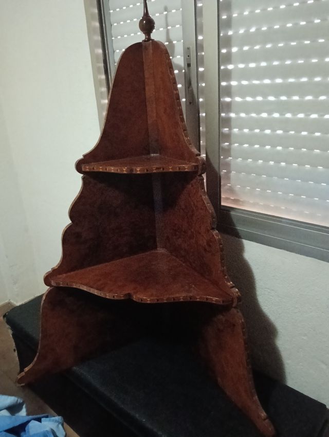 Rinconera madera estilo francés