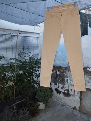 Pantalones pitillo Zara