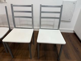 Mesa y sillas cocina, metalica y madera blanca