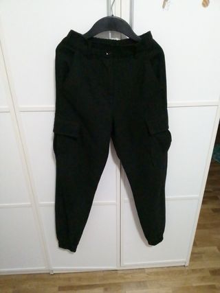 Pantalones Bershka negros talla 32