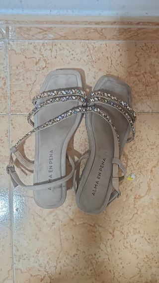 Sandalias Alma en Pena beige