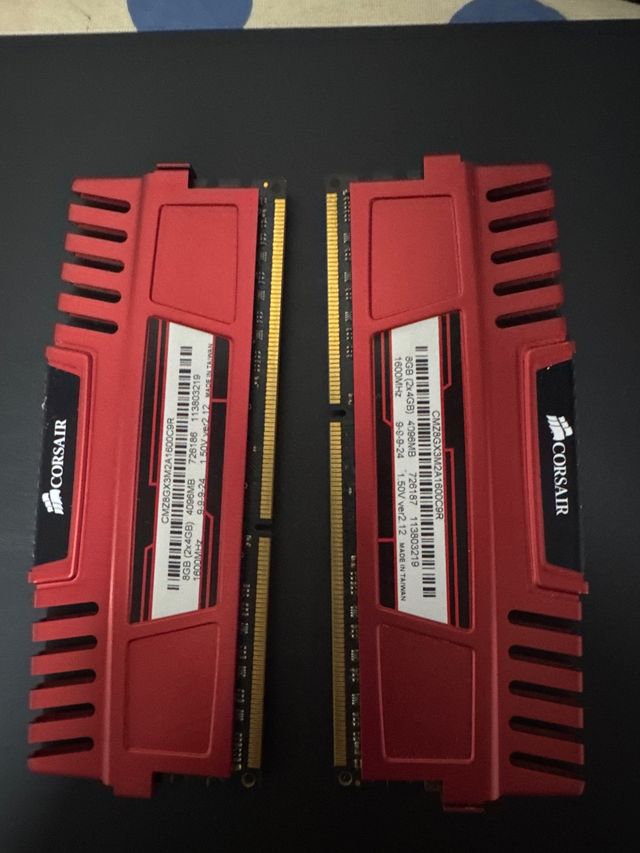 Corsair Vengeance 8GB DDR3 RAM (2x4GB)