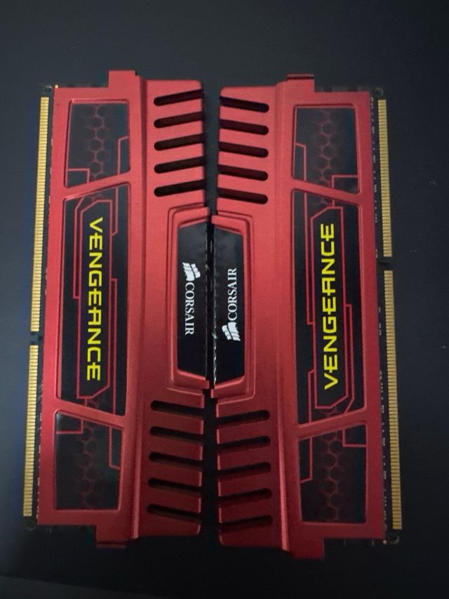 Corsair Vengeance 8GB DDR3 RAM (2x4GB)