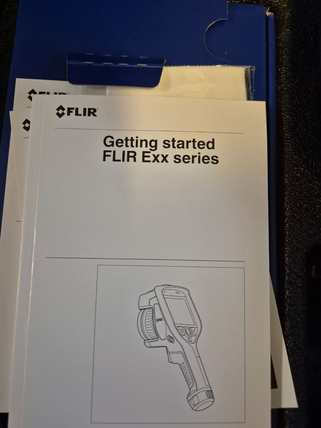 Cámara termográfica FLIR E53.